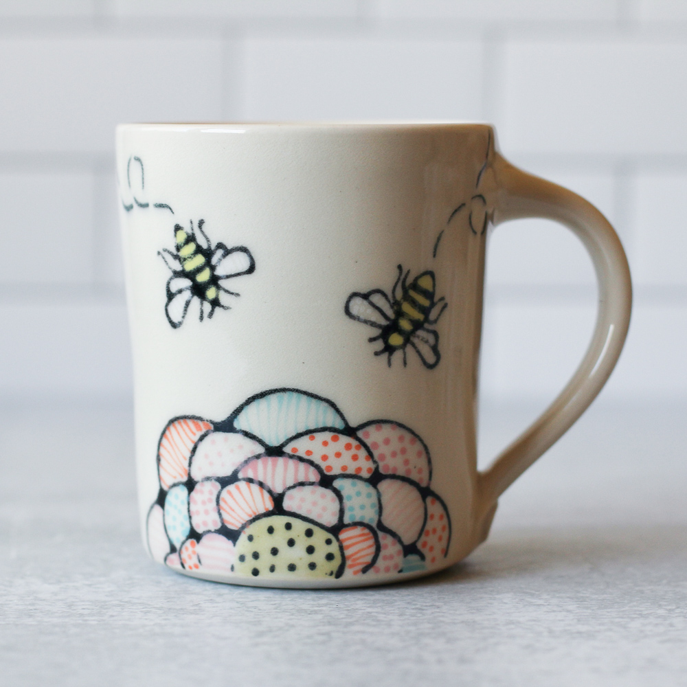 Mod Flower & Bees mug - main