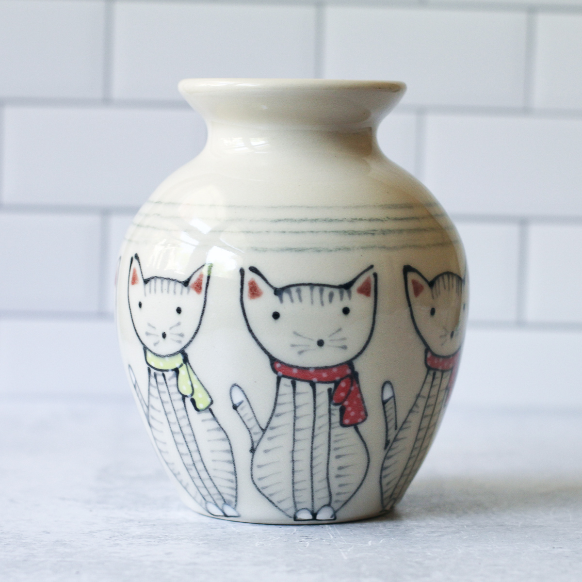 Cats vase May 2021